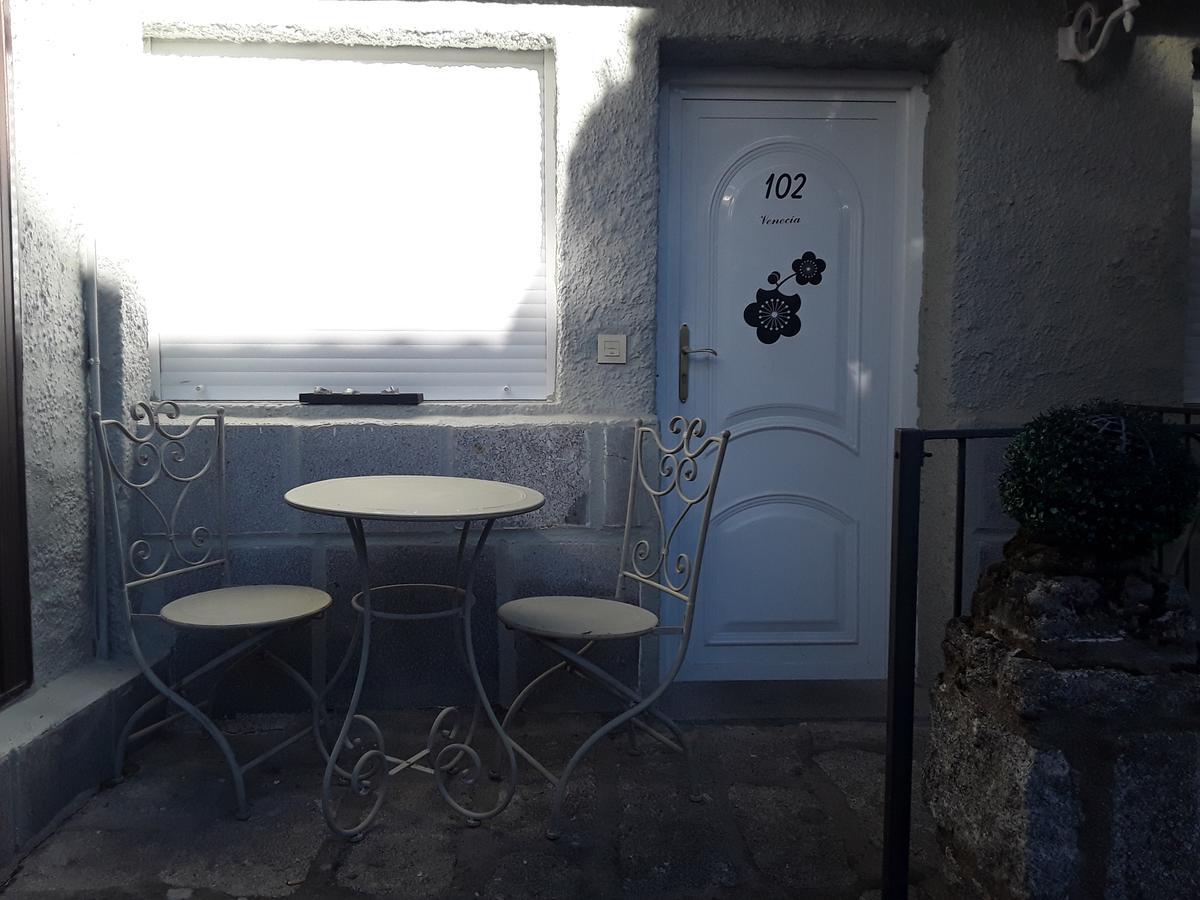 Hostal Restaurante Pasaje Candelario Esterno foto